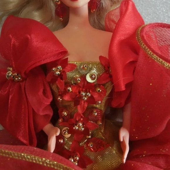 1993 Holiday Barbie NIB Mint Condition - Picture 12 of 16